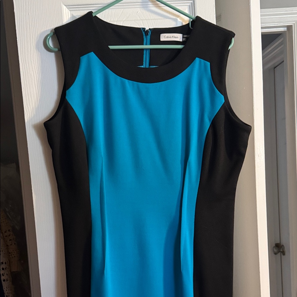 Calvin Klein Black and Teal Colorblock Midi Sheath Dress